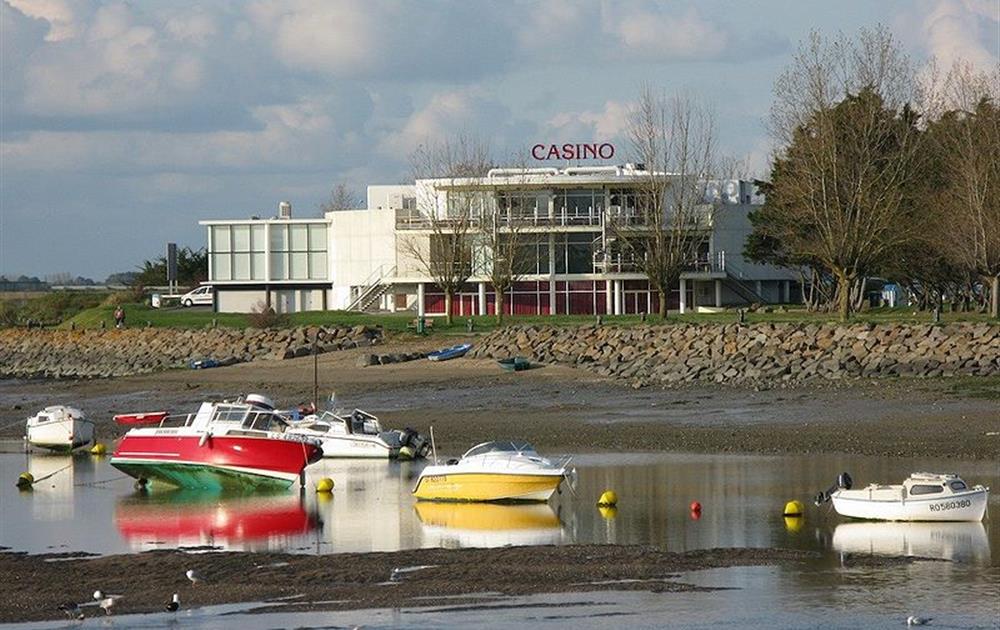 Campsite le Pont Rouge - St Gilles Croix De Vie