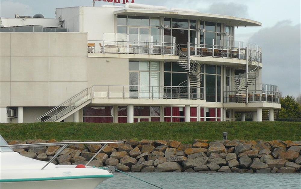 Campsite le Pont Rouge - St Gilles Croix De Vie